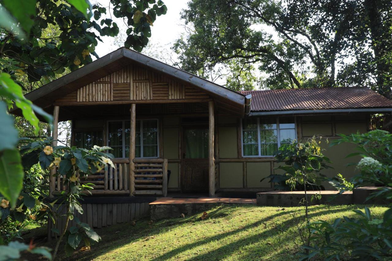 Nkuringo Bwindi Gorilla Lodge Esterno foto