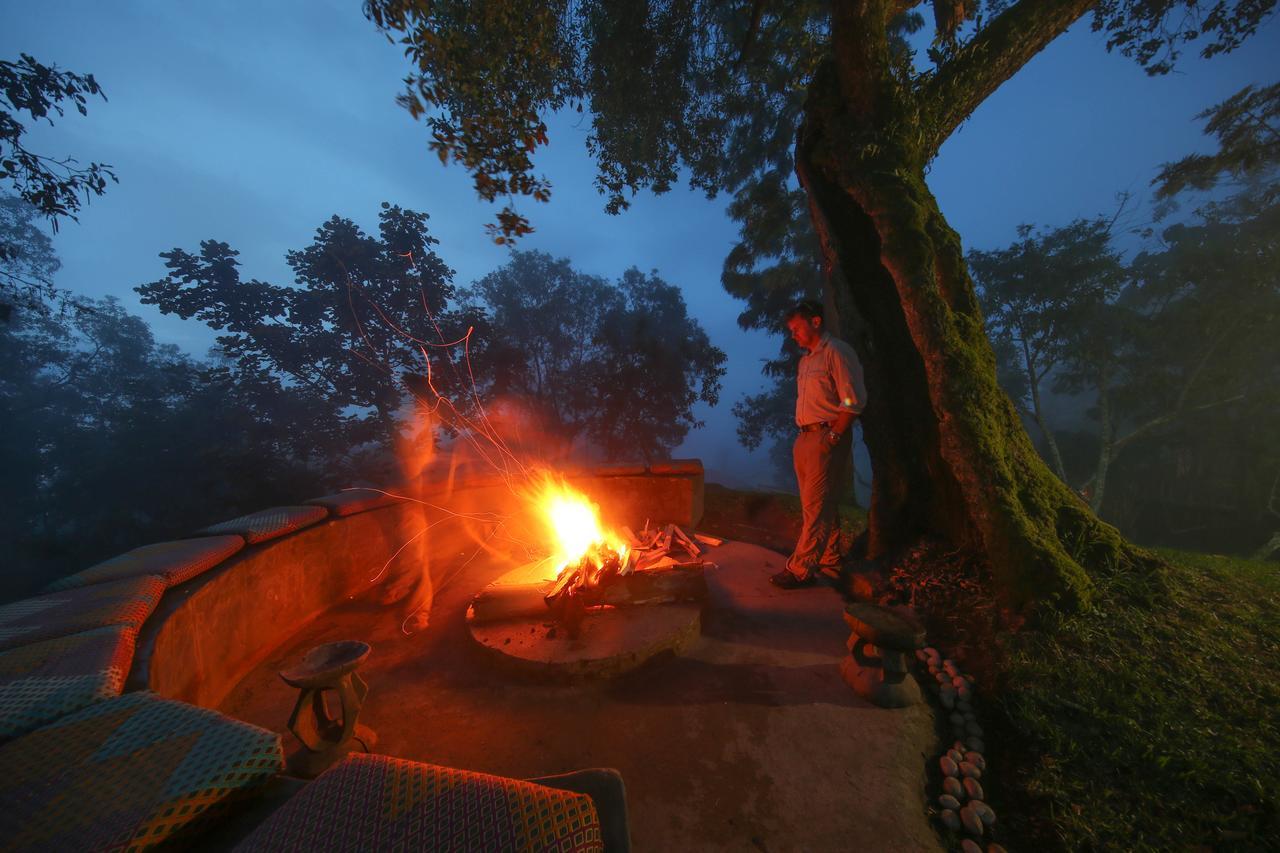 Nkuringo Bwindi Gorilla Lodge Esterno foto